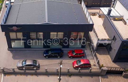 Poslovni prostor za izdavanje , 600 m2 , Jajinci