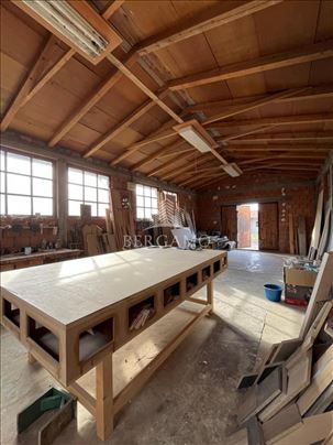 Radionica sa odvojenom prostorijom 100m2 (magacins
