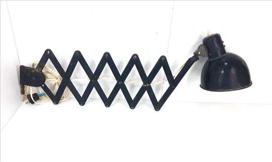 Stara industrijka/masinska makaze lampa