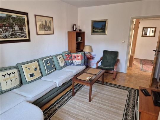 Višnička banja, trosoban, 61 m2