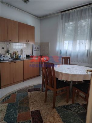 Zvezdara Dusana Radovica 63m2