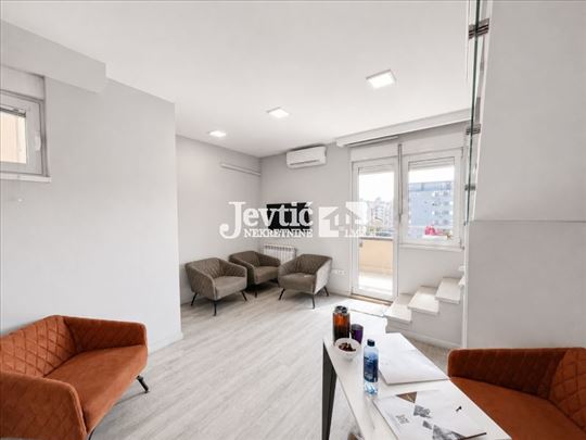 Duplex kod Đeram pijace