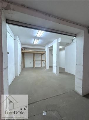 Garaža 28m2 u Miše Dimitrijevića