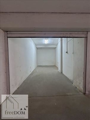 Garaža u Miše Dimitrijevića