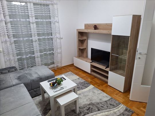 Izdaje se jednosoban stan – Fontana | 36 m²