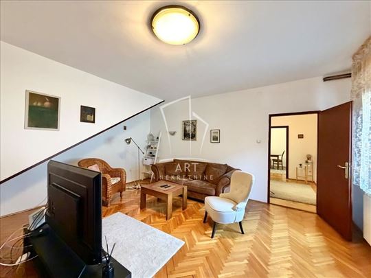 Krnjača, uknjižena kuća, 171m2 ID#16068