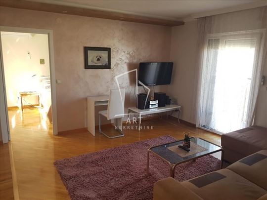 Namešten stan u centru grada, Nušićeva ID#16049