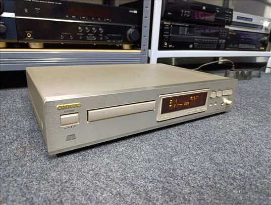 Onkyo DX 7222 pouzdan cd plejer