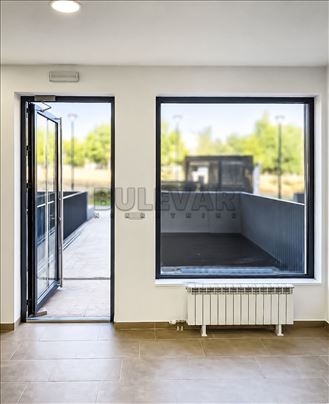Poslovni prostor 45 m², Novi Bubanj, Kragujevac