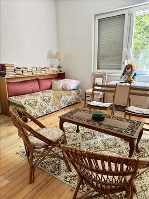 Senjak, Garsonjera na top lokaciji + ostava 7m²
