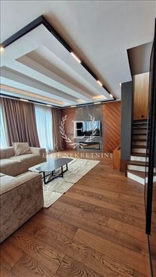  Lux penthouse sa privatnim rooftop-om od 100m2