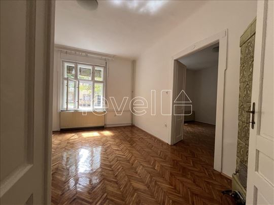 Novi Sad, Centar, Stan, 2.5, 74,00m2