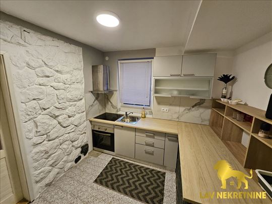 Novi Sad, Sremska Kamenica, Stan, 2, 51,00m2