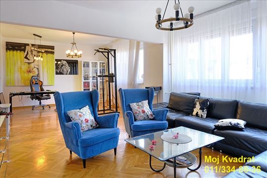 Savski venac, centar - Balkanska