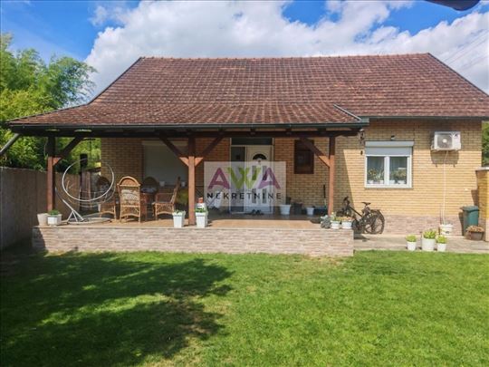 Apatin – prizemna porodična kuća 148 m², bez ulaga