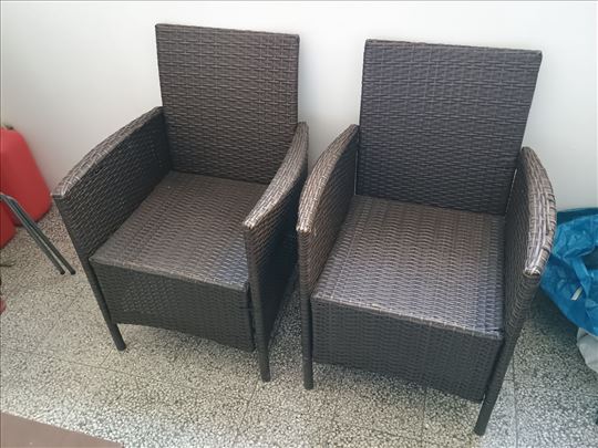 Fotelje od PE ratana za baštu ili terasu