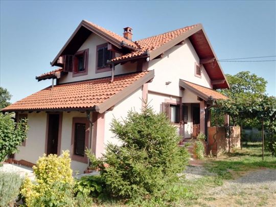 Kuća sa placem 22 ara - Ripanj ID#2880