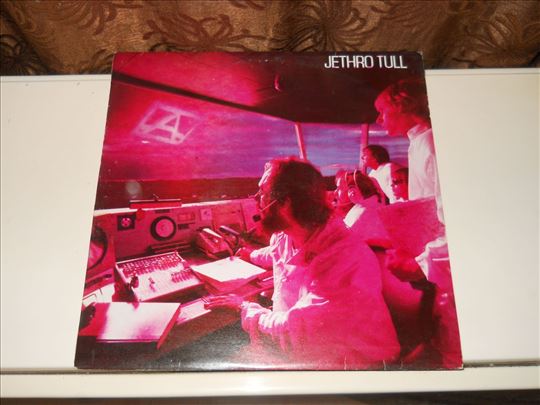 LP Jethro Tull-A