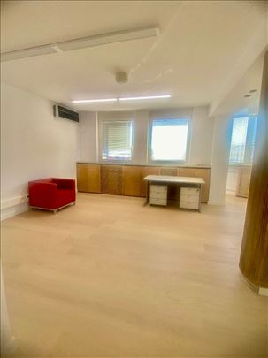 Novi Beograd Arena lux pp 135m2 1500