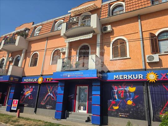 Prodajem odličan 2.0 stan u Novoj Pazovi
