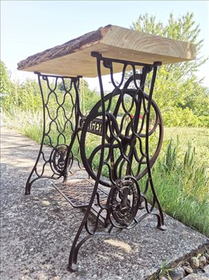 Singer sto retro unikat