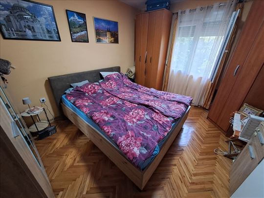 Spavaća soba kompletno