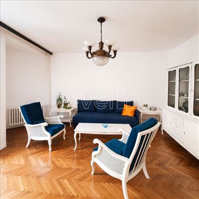 Stan,Novi Sad,Centar,kv: 105.00