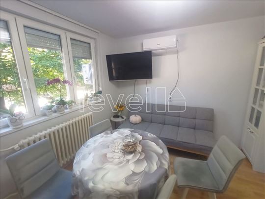 Stan,Novi Sad,Stara Detelinara,kv: 32.00