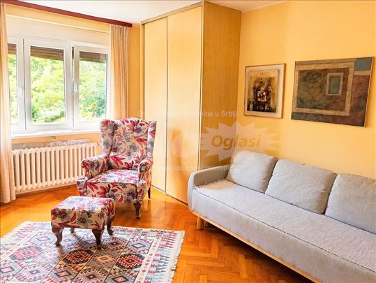 Svetao stan na PREMIJUM lokaciji, retko u ponudi!