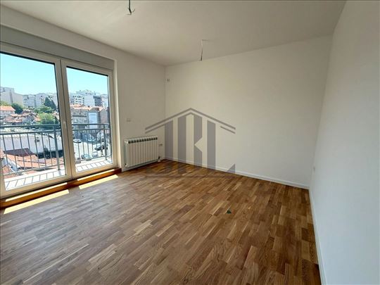 Kancelarijski prostor, 3 gar. mesta, Cvijićeva, 18