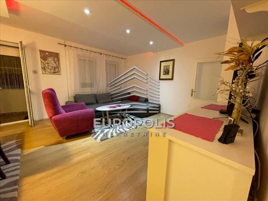 Novi Sad, Centar, 3.0, 89m2 ID#9988