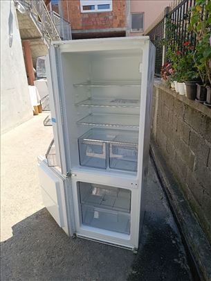 Oko metar i po garancija