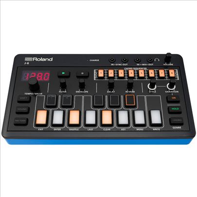 Roland J-6 AIRA Compact Chord Synth / novo 