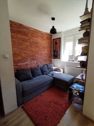 Stan,Novi Sad,Bulevar Oslobođenja,kv: 33.00