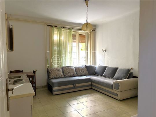 Stan,Novi Sad,Centar,kv: 21.00