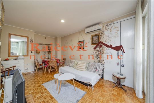 Svetao, funkcionalan 2.0 stan, Resavska, 62 m2!