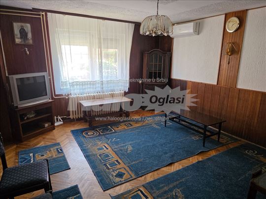 Višnjička banja, stan u kući, 70m2, polunsmešten