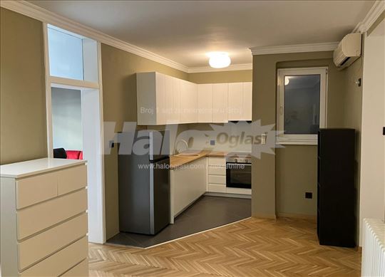 Vračar Njegoševa 80m2