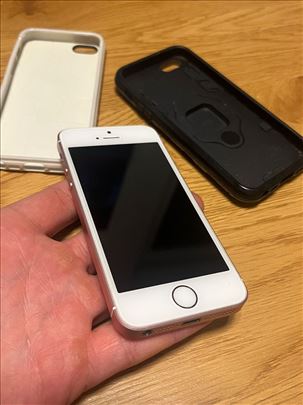 iPhone SE (1. generacija) – Rose Gold / 16GB / SIM