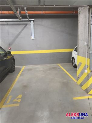 Novi Sad, Centar, Garaža, 0.5, 12,00m2
