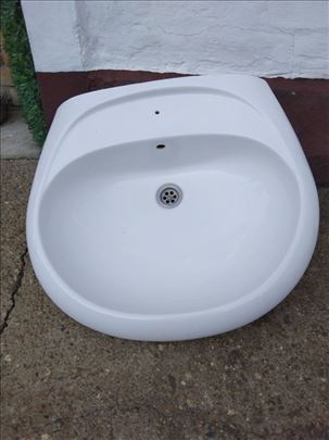 Zidni lavabo