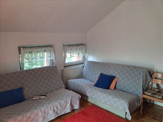 Zvezdara 30m²uknjižen, parking, terasa, proširenje