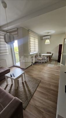 Izdaje se stan od 40 m2 na Adicama
