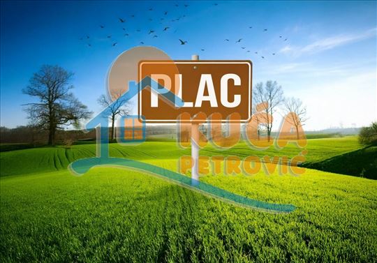 Na prodaju plac u Proseku, 901m2