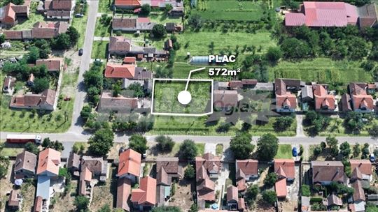 Vaša Oaza Mira u Titelu – Građevinski Plac 572m2