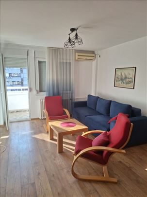 Blok 45, jednoiposoban, 47m2, namešten, 7/11