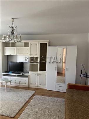 Centar - Crveni krst #2468706