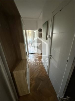 Dvosoban stan kod Stare okretnice