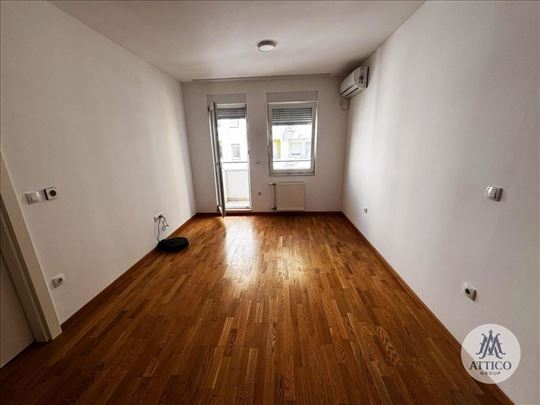 Dvosoban stan za izdavanje – Kraljev Park, 36 m² |