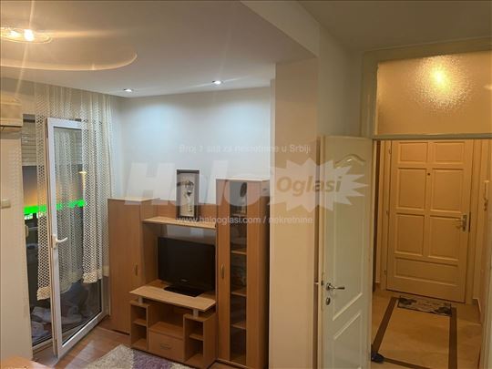 Izdavanje stana Šabac / centar 45 kvadrata